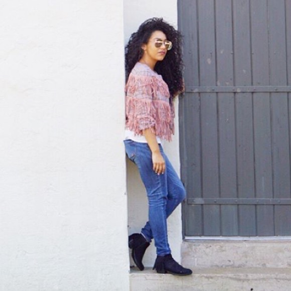 Pink Collarless Tweed Jacket With Fringe Detail - Picture 4 of 7